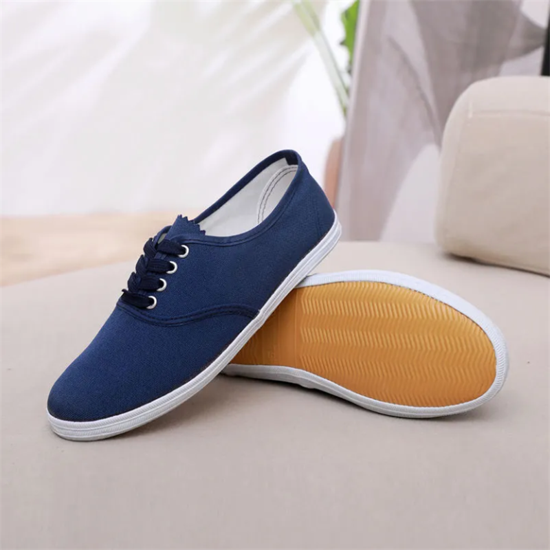 Flache Schuhe aus Segeltuch fü – Sports Equipment For Schools Bewertung und Preis